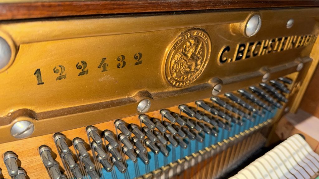 Bechstein 10 Upright piano detail photo 5 - Roberts Pianos