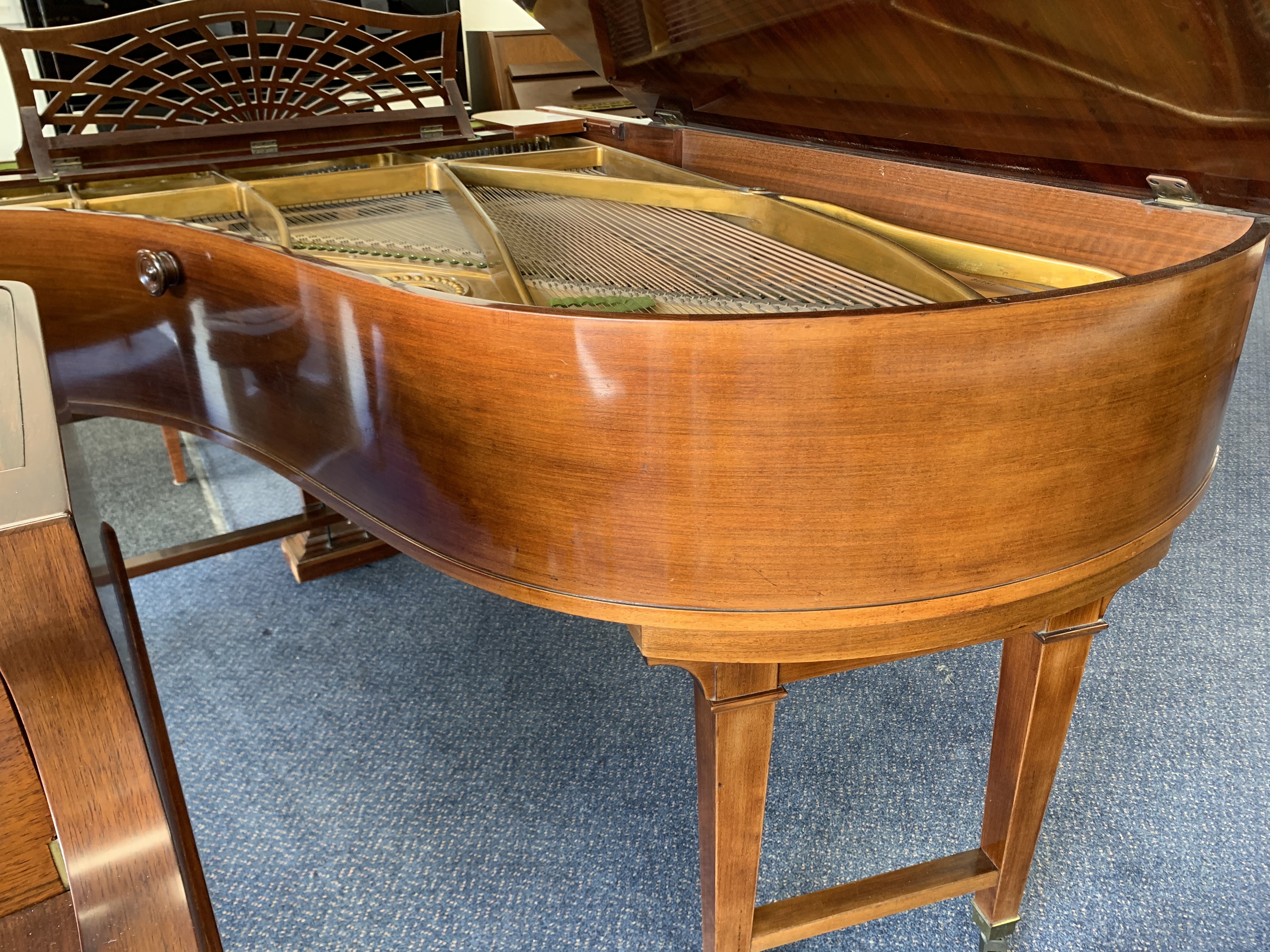 Piano Image