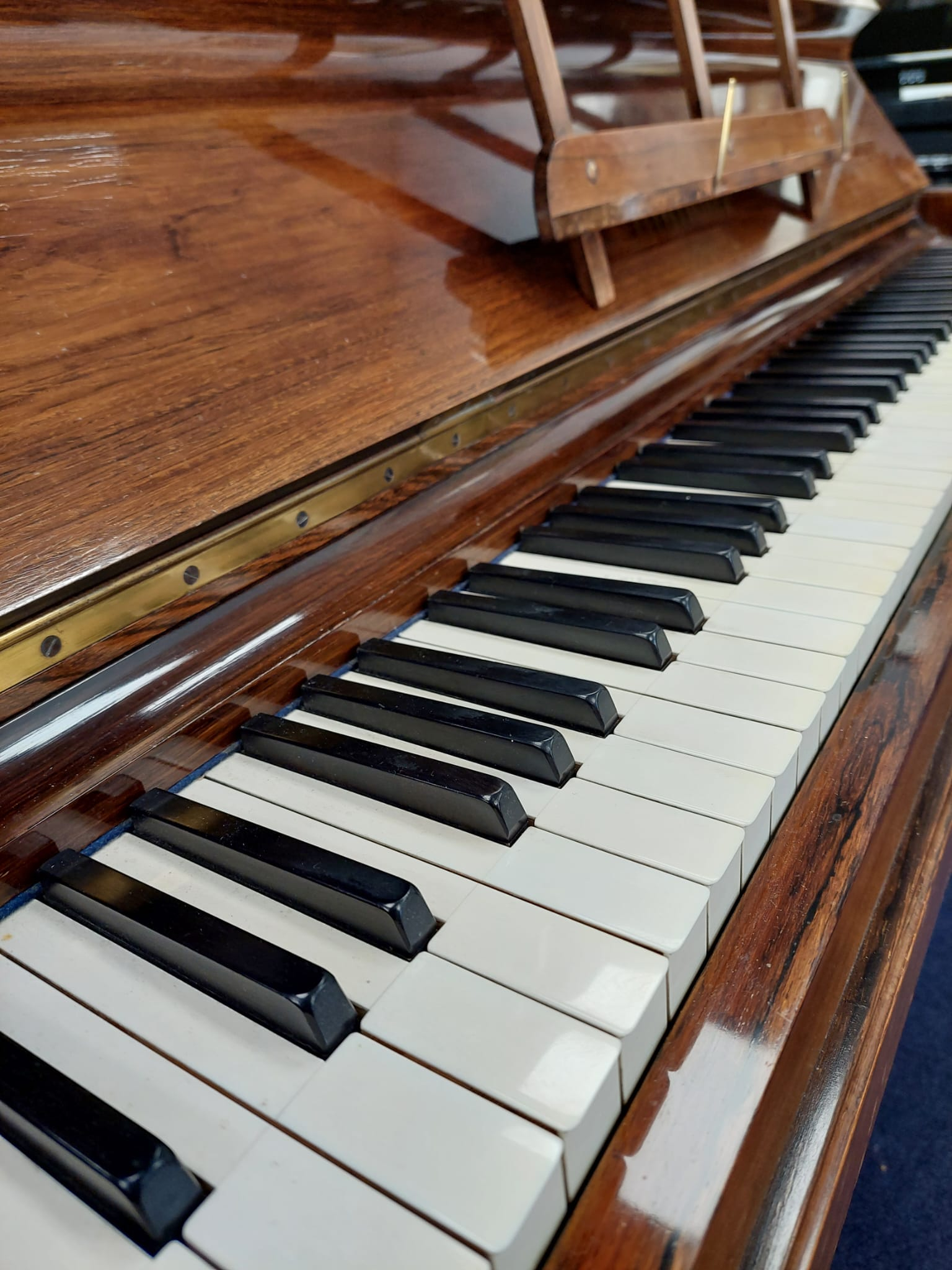 Bluthner  Upright piano detail photo 3 - Roberts Pianos