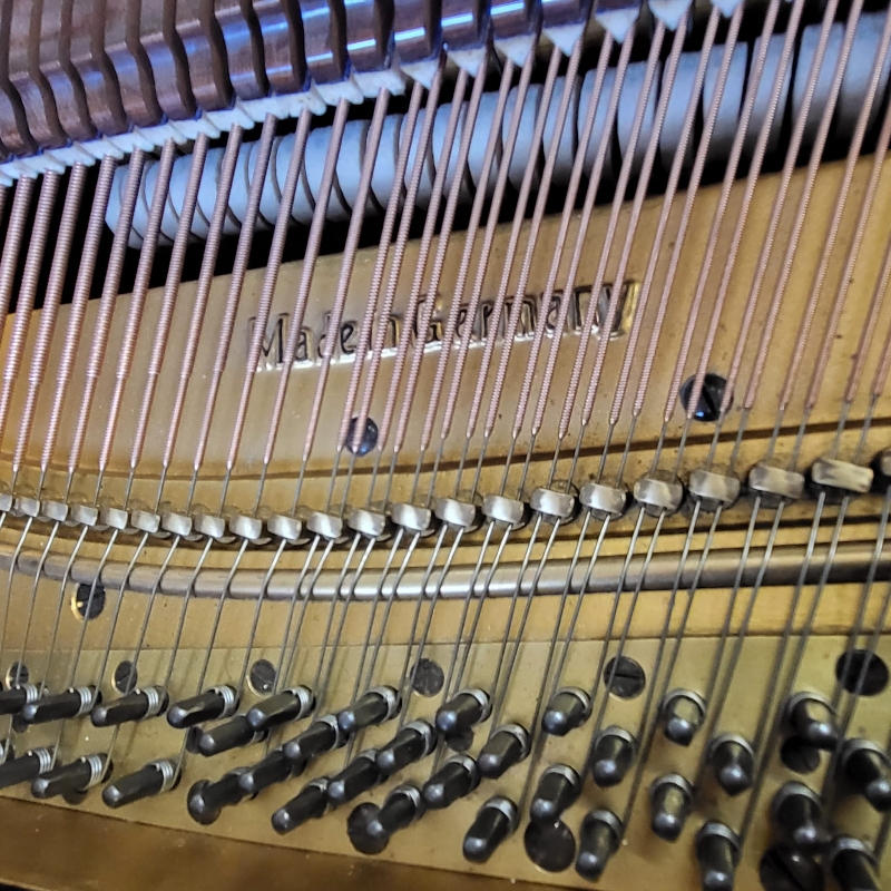 Piano Image