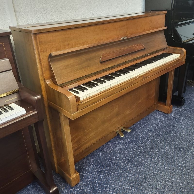 Main Piano Image