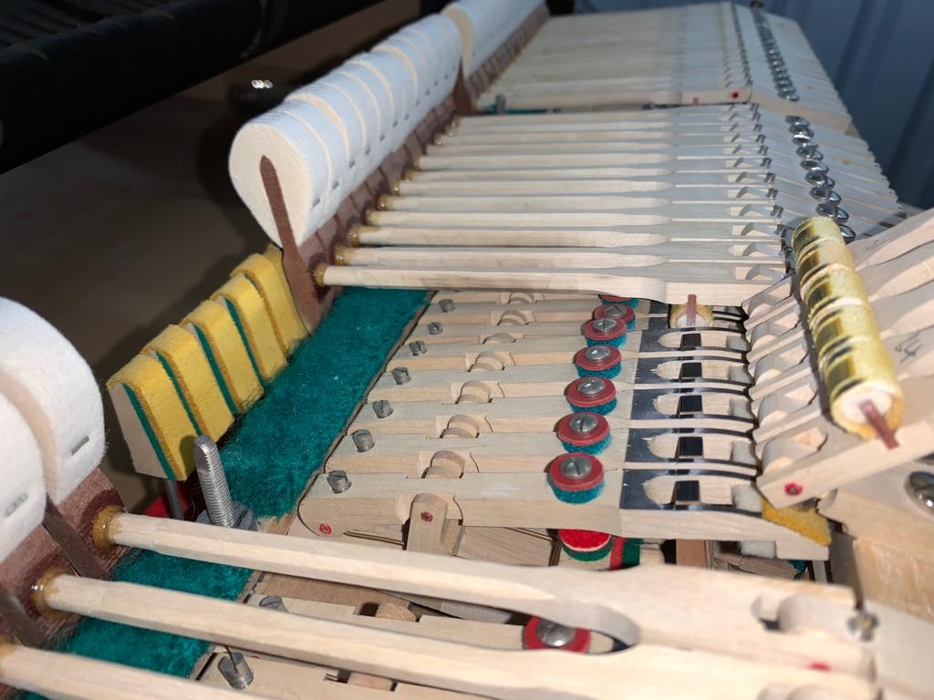 Piano Detail Photo 14