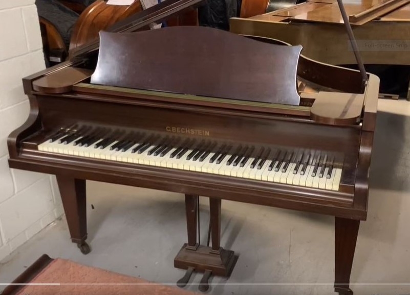 Main Piano Image