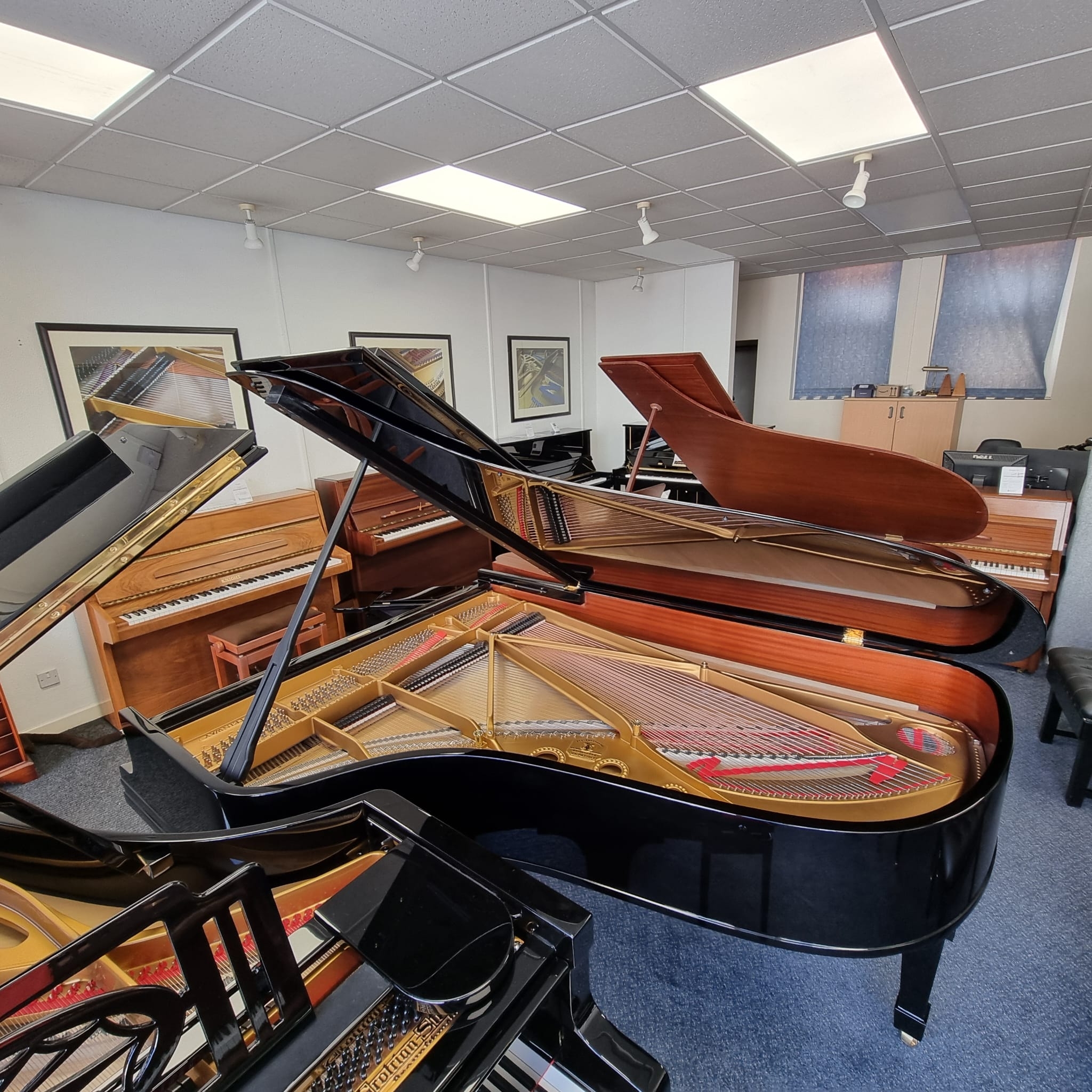 Piano Image