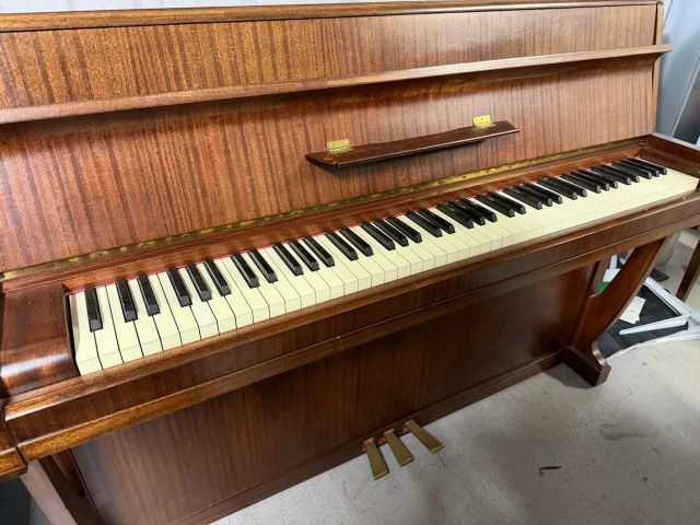 Erard  Upright piano detail photo 3 - Roberts Pianos