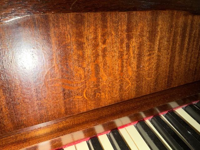 Erard  Upright piano detail photo 4 - Roberts Pianos