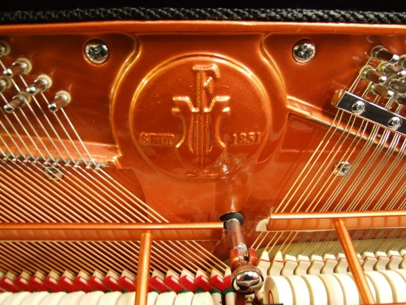 Piano Detail Photo 8