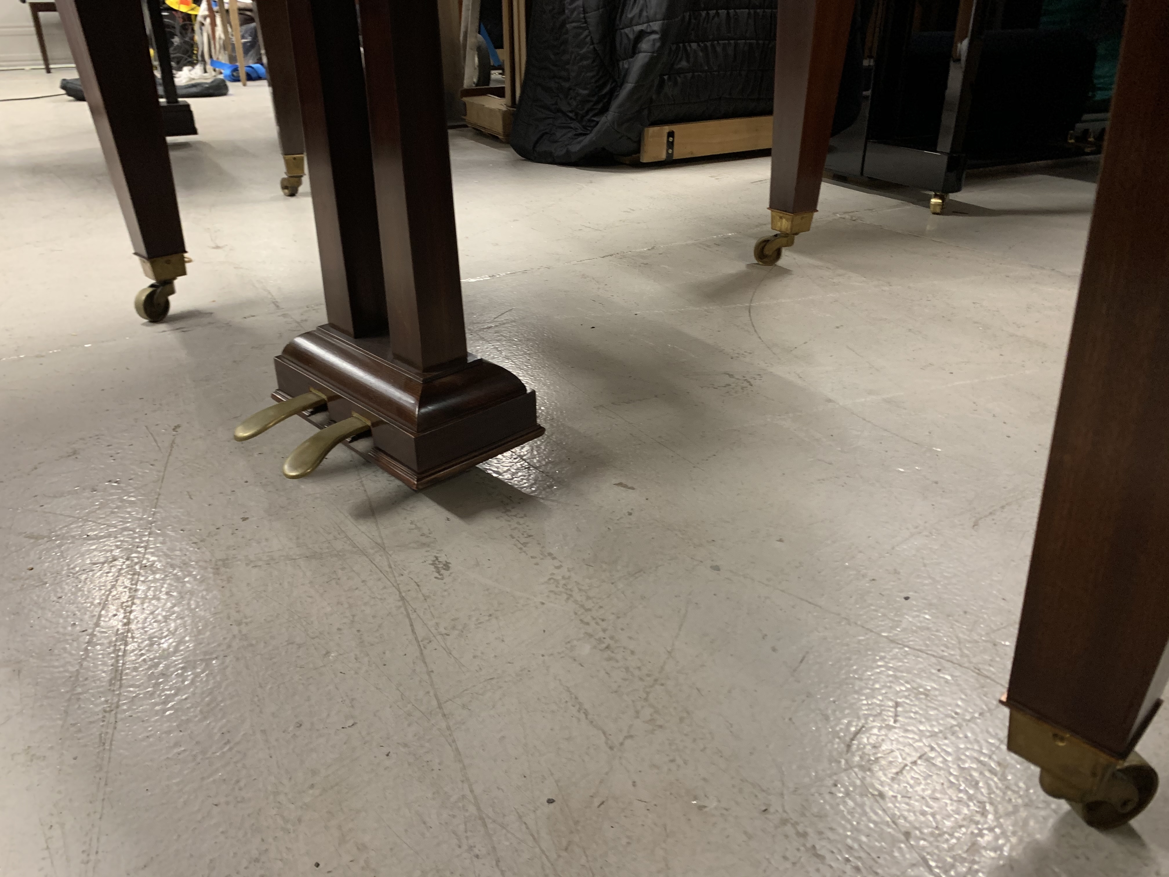 Gors & Kallmann 135 Grand piano detail photo 3 - Roberts Pianos