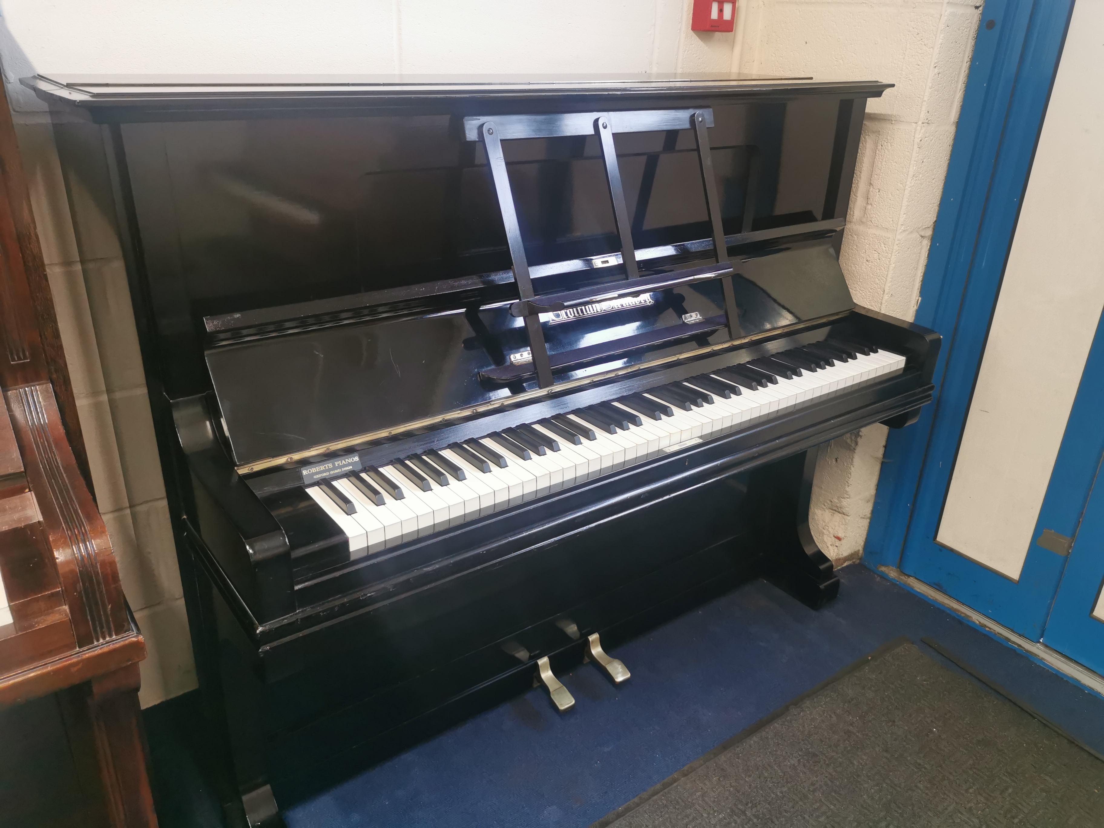 Grotrian Steinweg 120 Upright piano detail photo 3 - Roberts Pianos