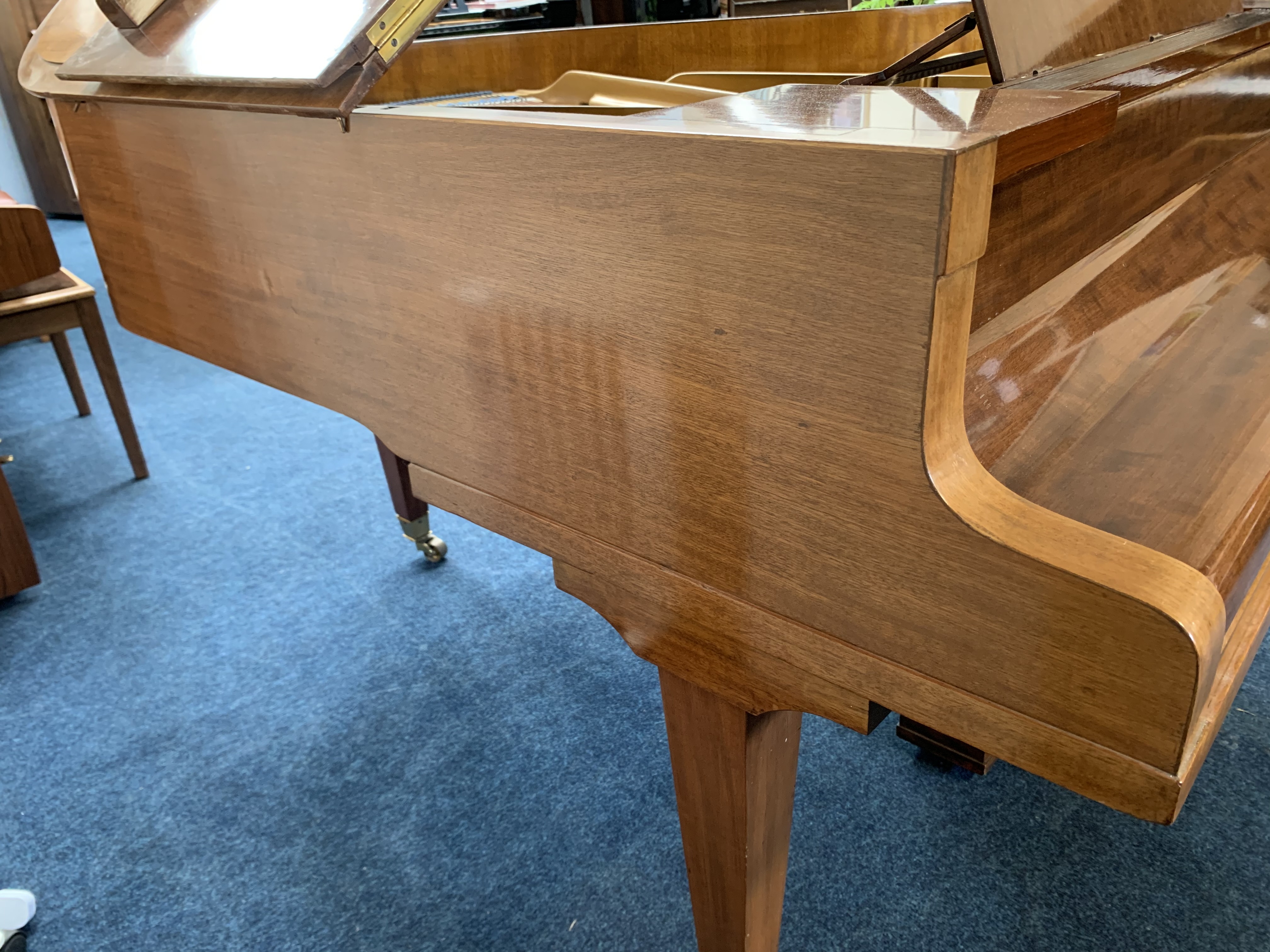 Piano Image