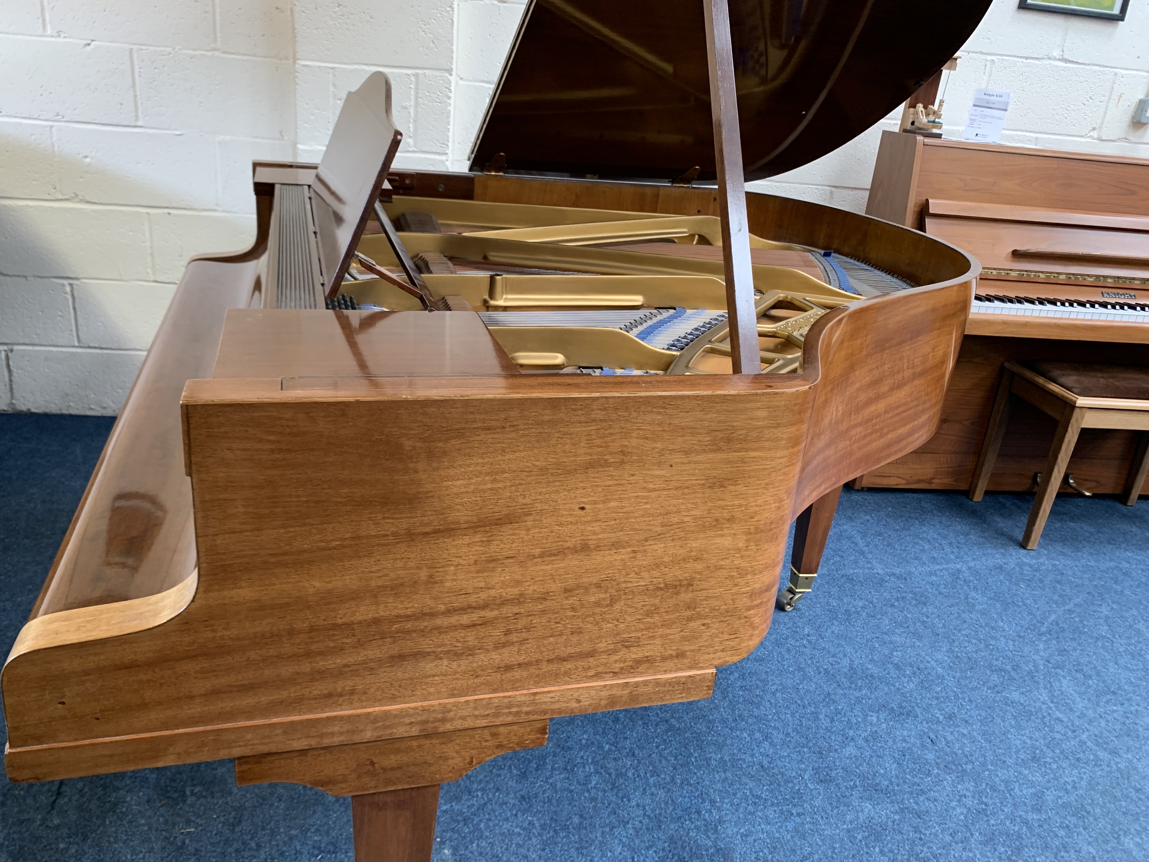 Piano Image