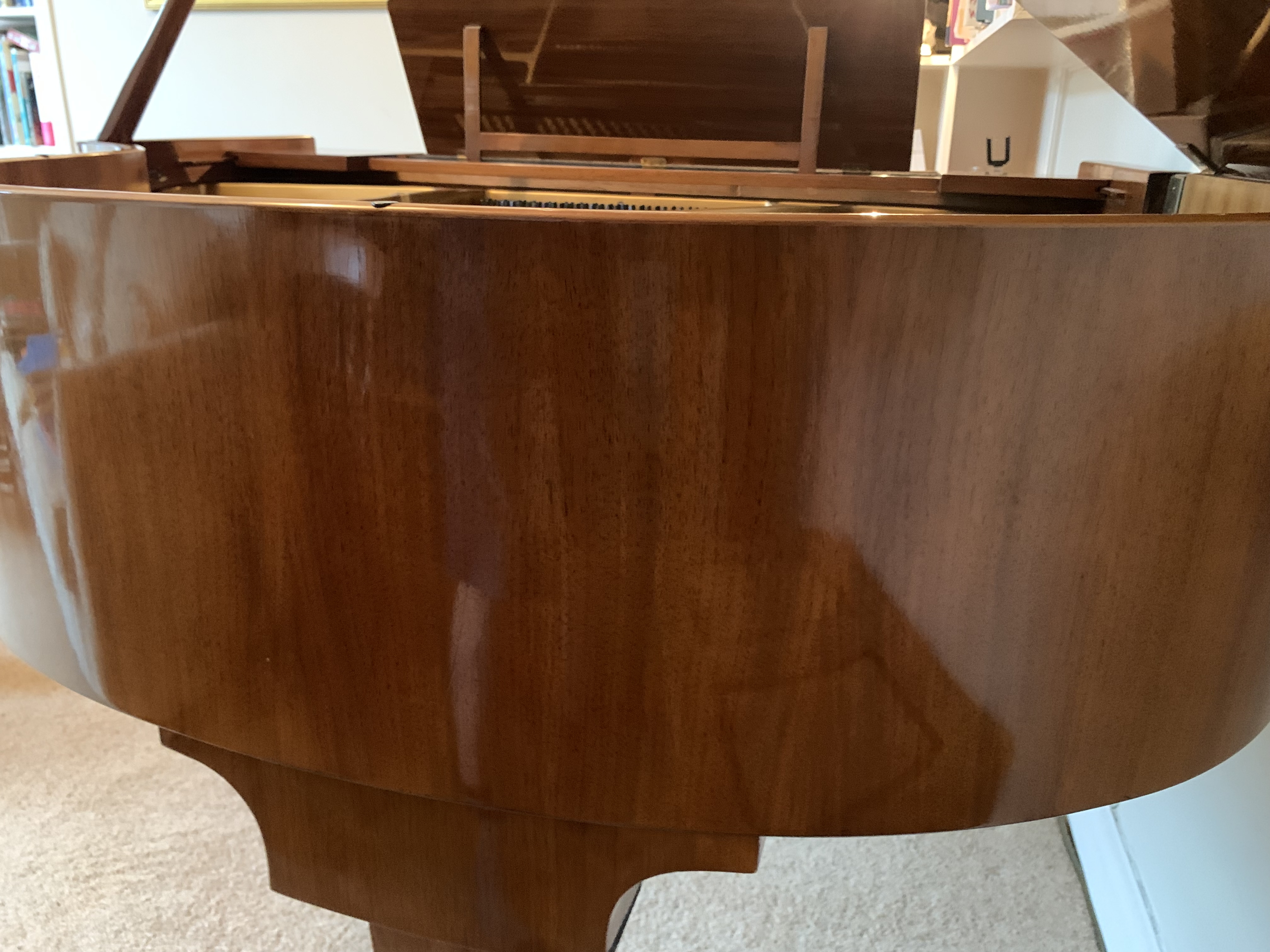 Piano Image