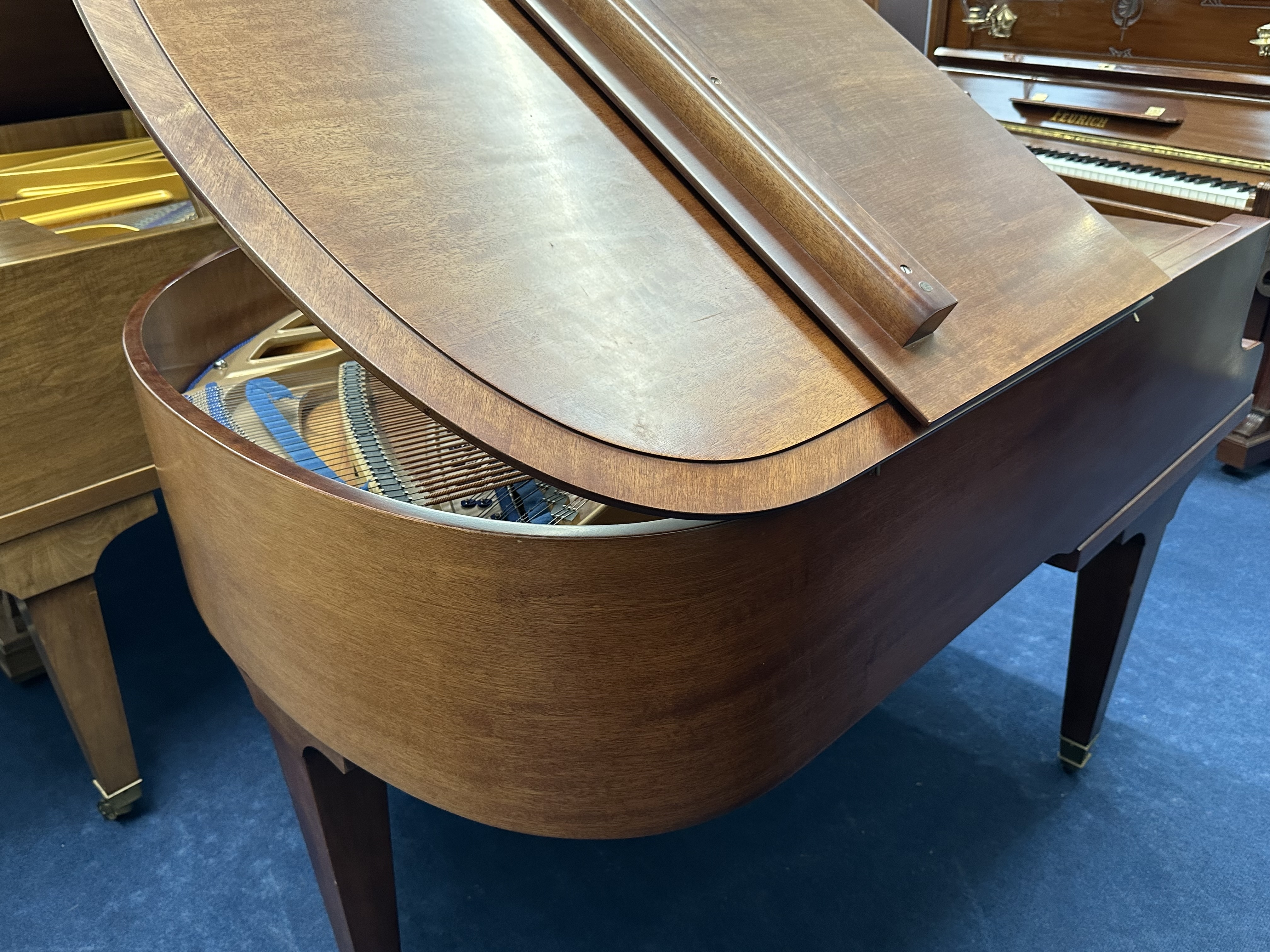 Piano Image
