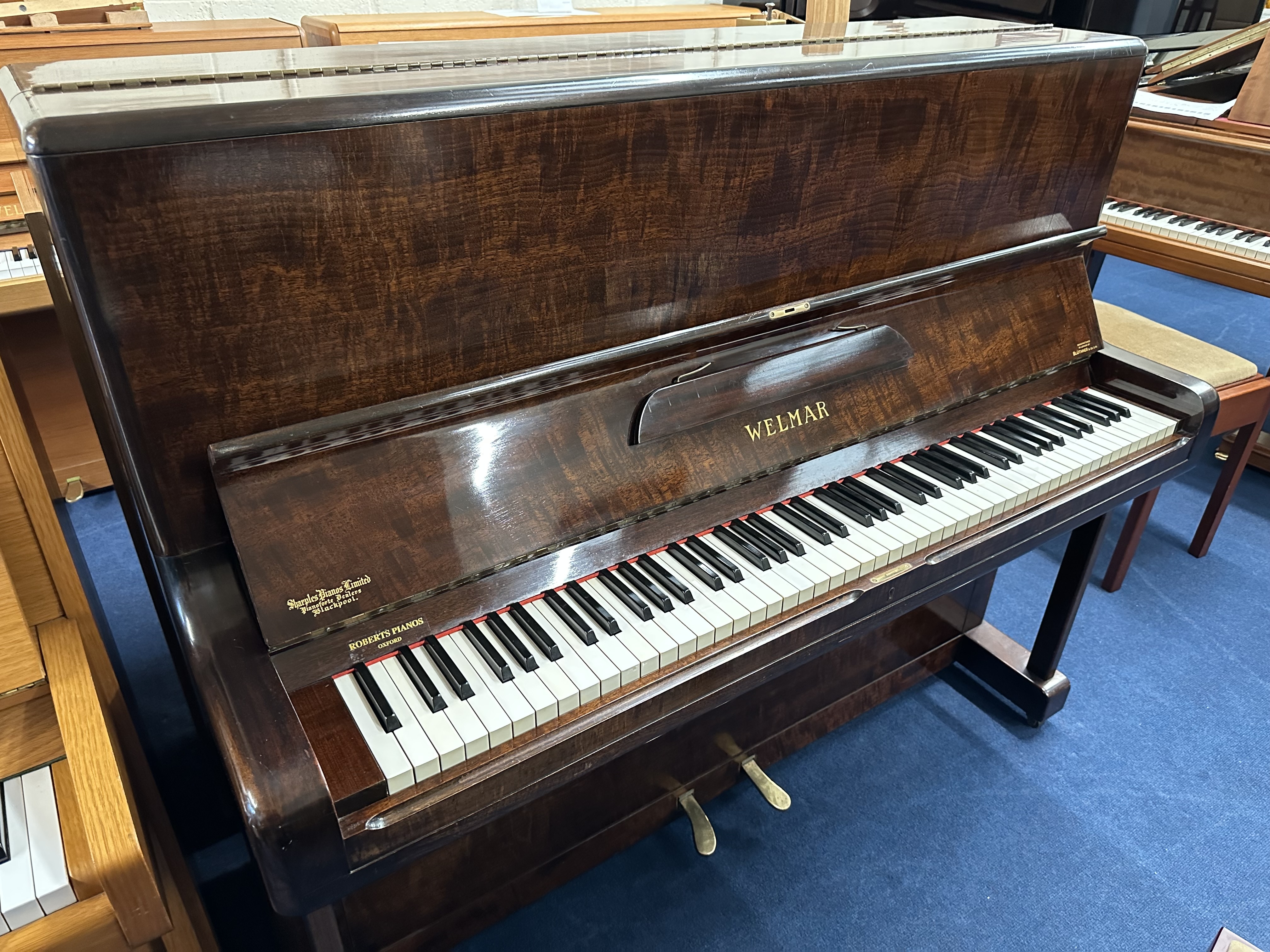 Main Piano Image