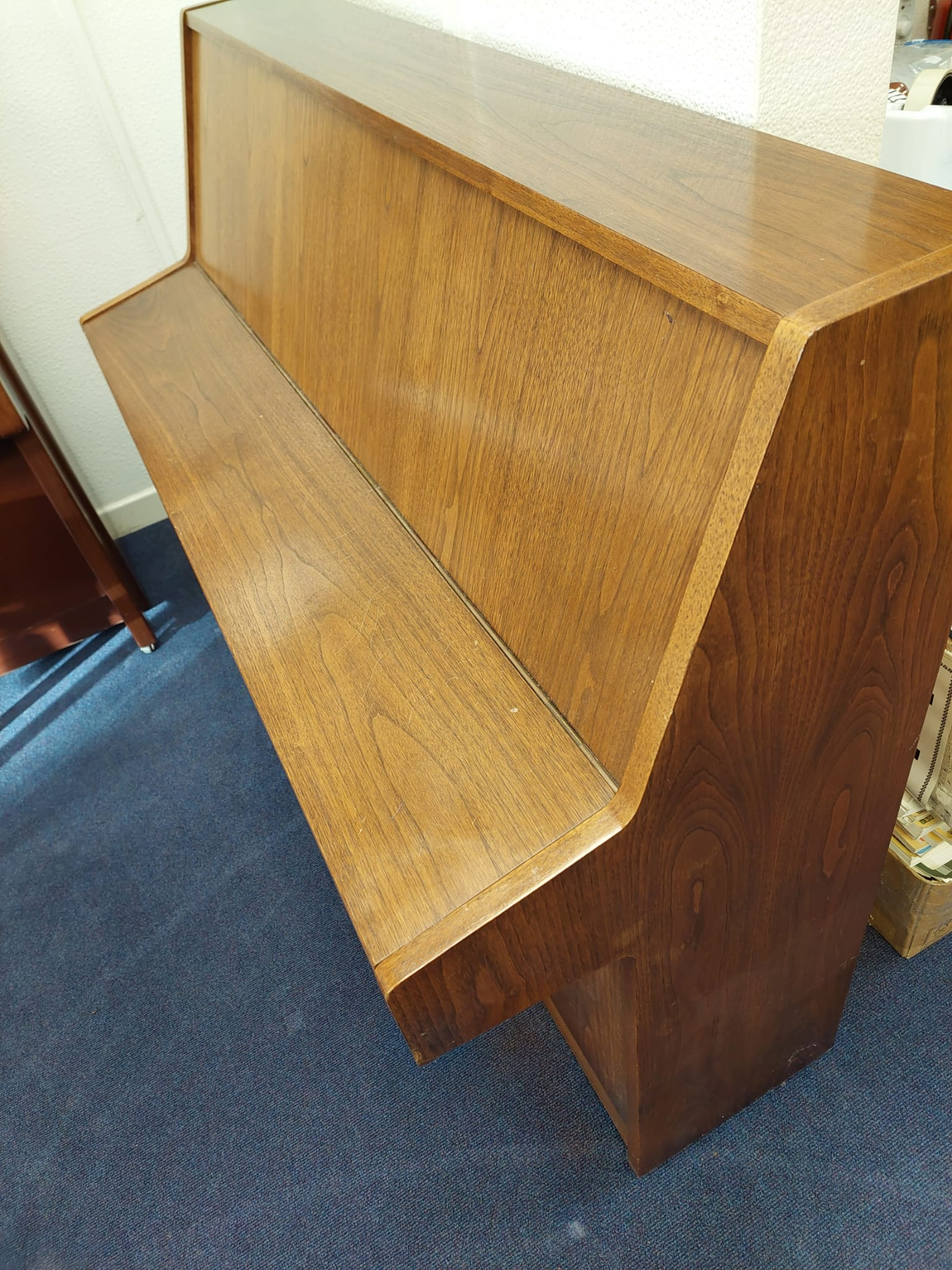 Kemble Compact Upright piano detail photo 2 - Roberts Pianos