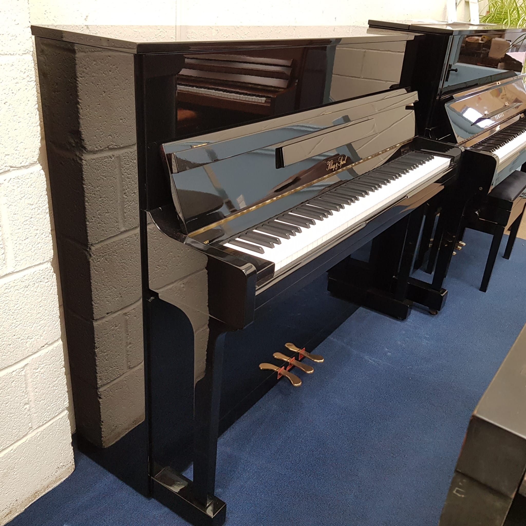 Main Piano Image