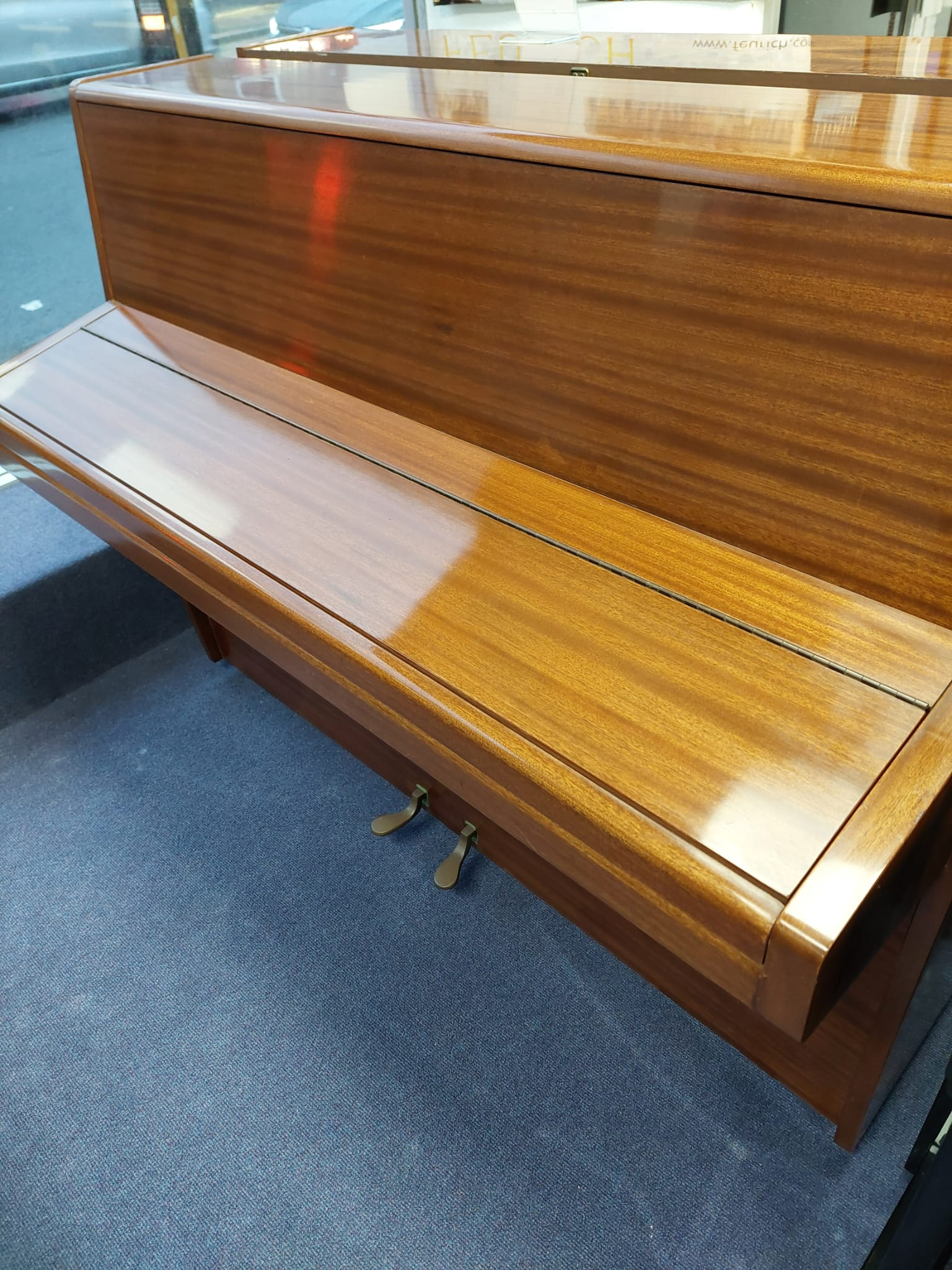 Knight K20 Upright piano detail photo 6 - Roberts Pianos