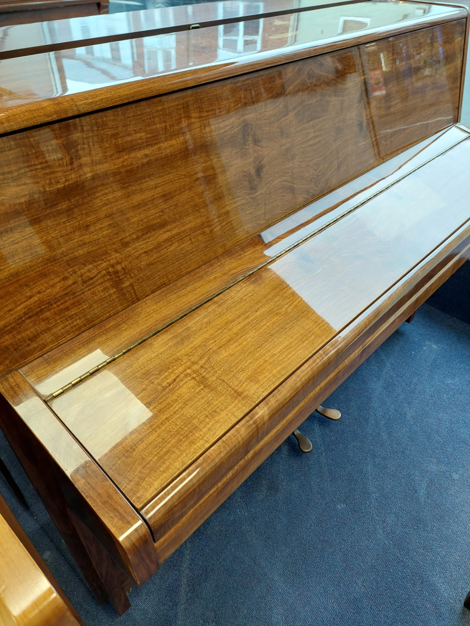 Knight K10 Upright piano detail photo 5 - Roberts Pianos