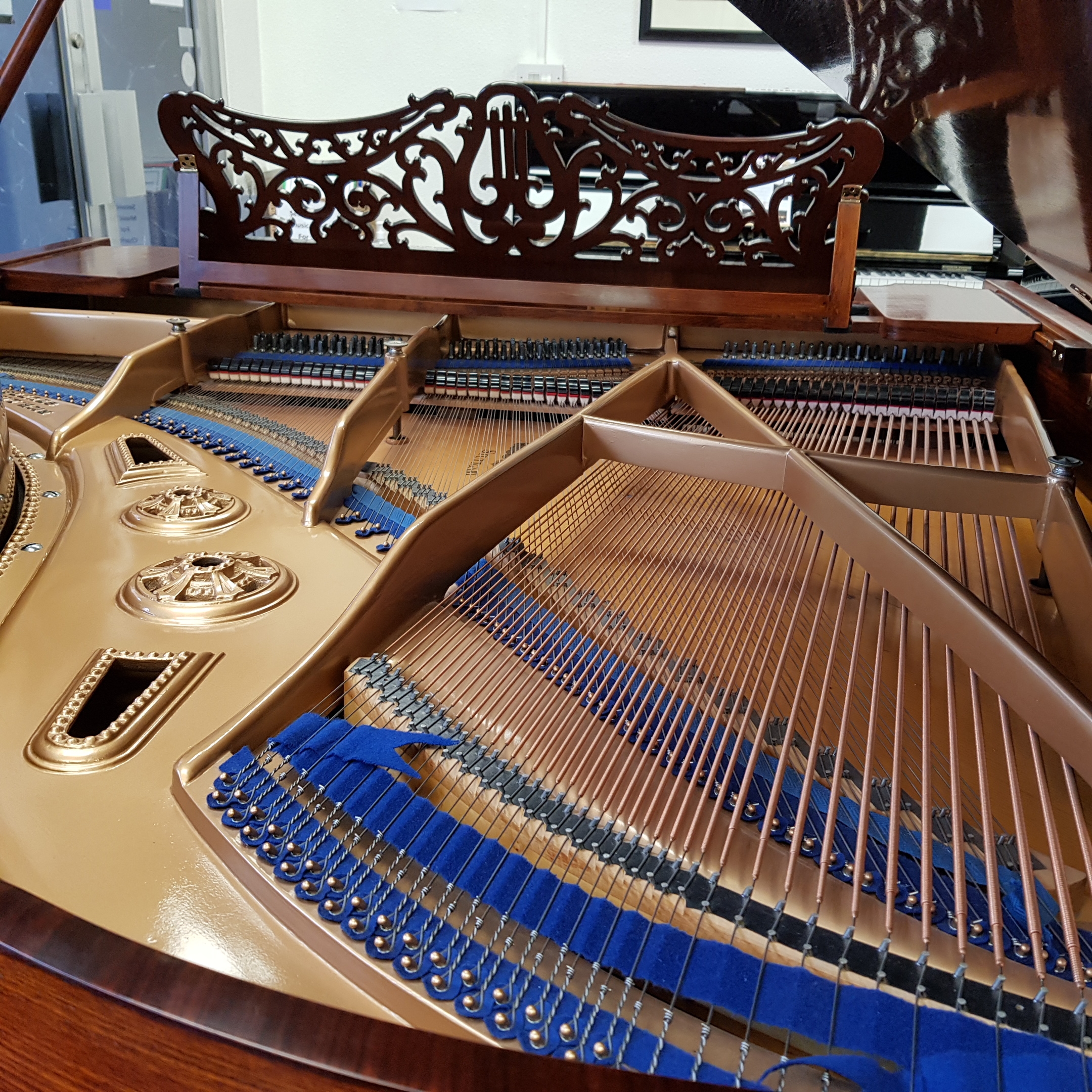 Piano Image