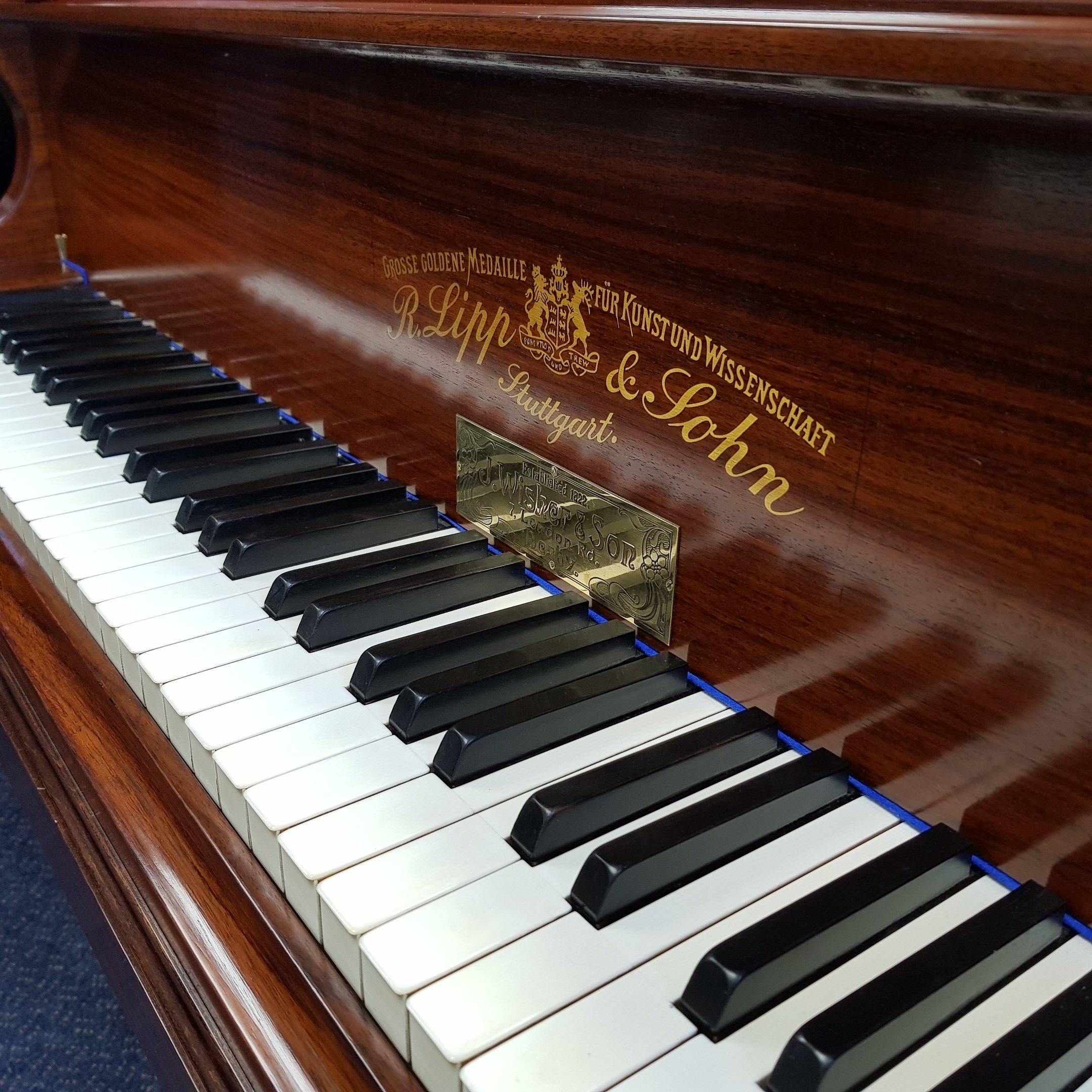 Piano Image