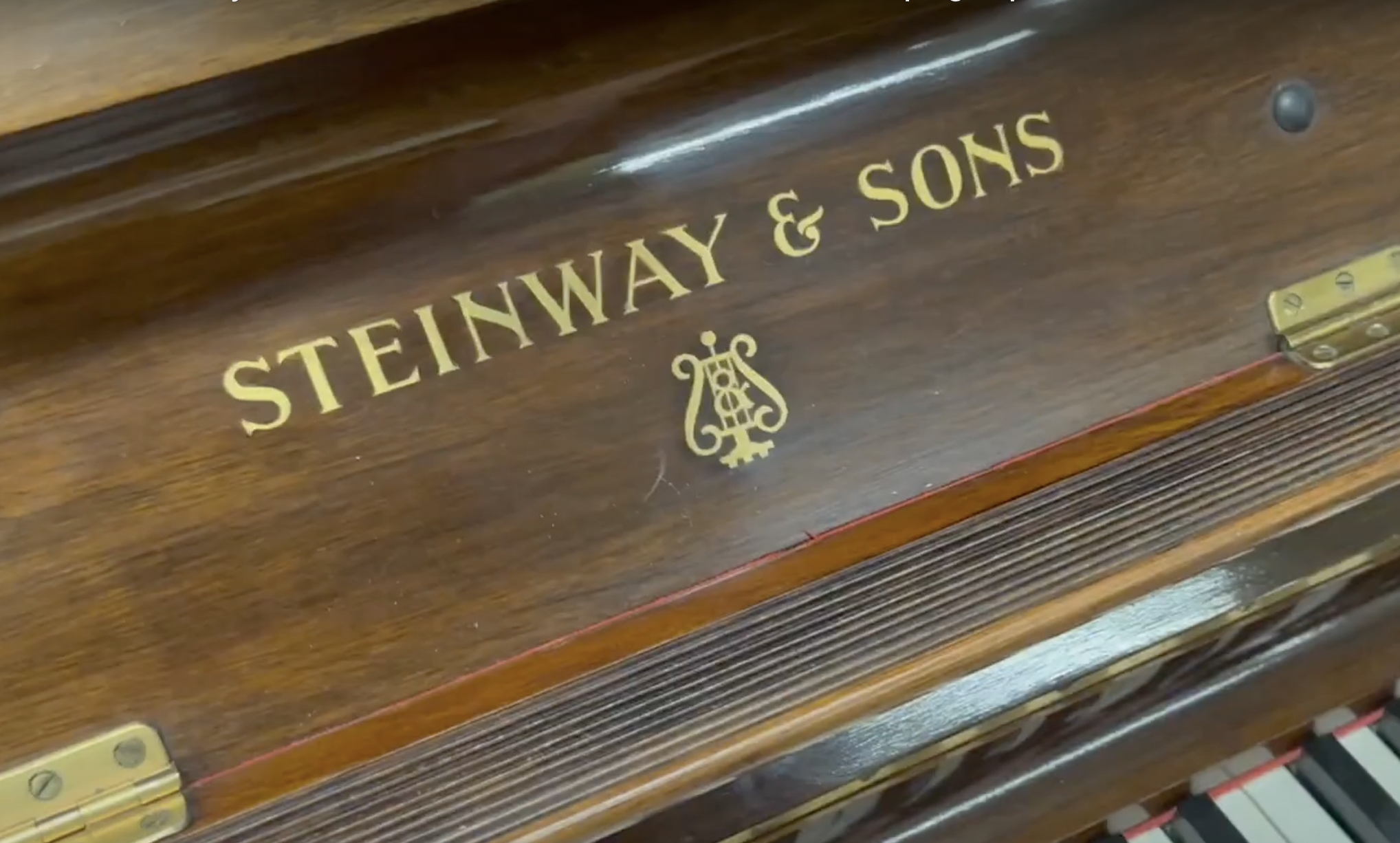 Piano Image