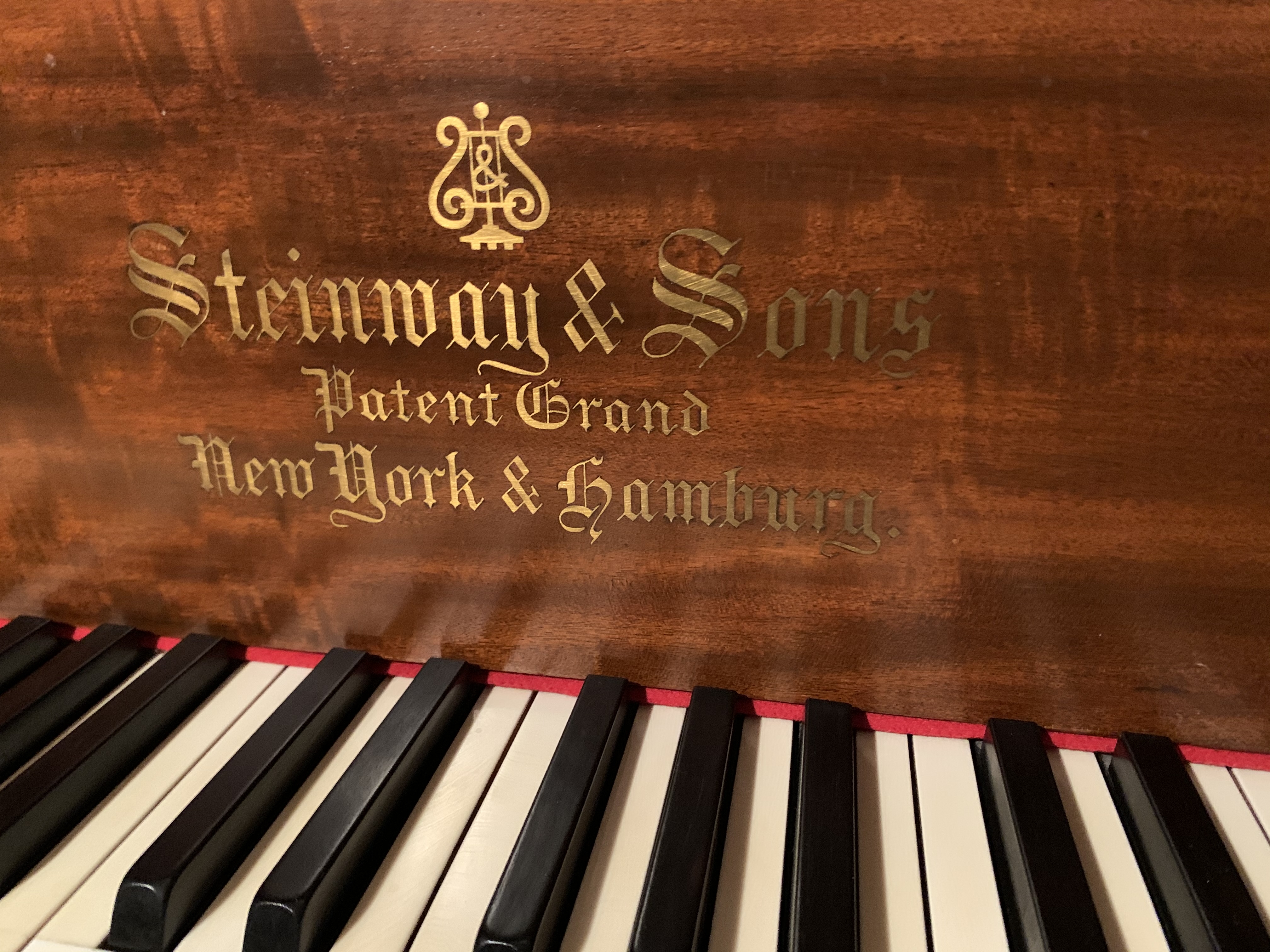 Piano Image