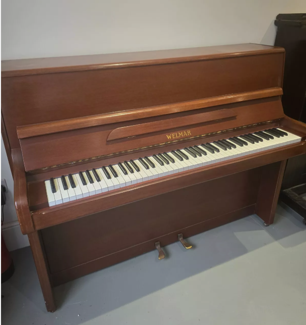 Welmar 110 Upright piano detail photo 14 - Roberts Pianos