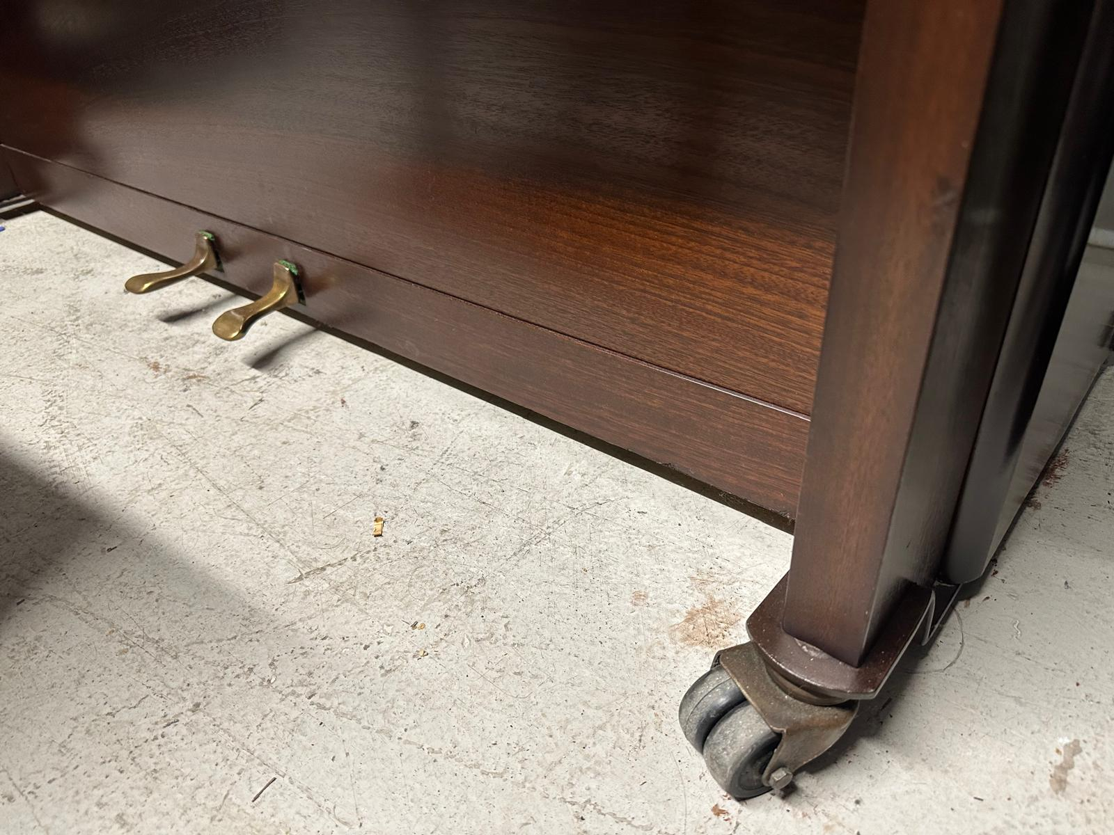 Piano Detail Photo 7