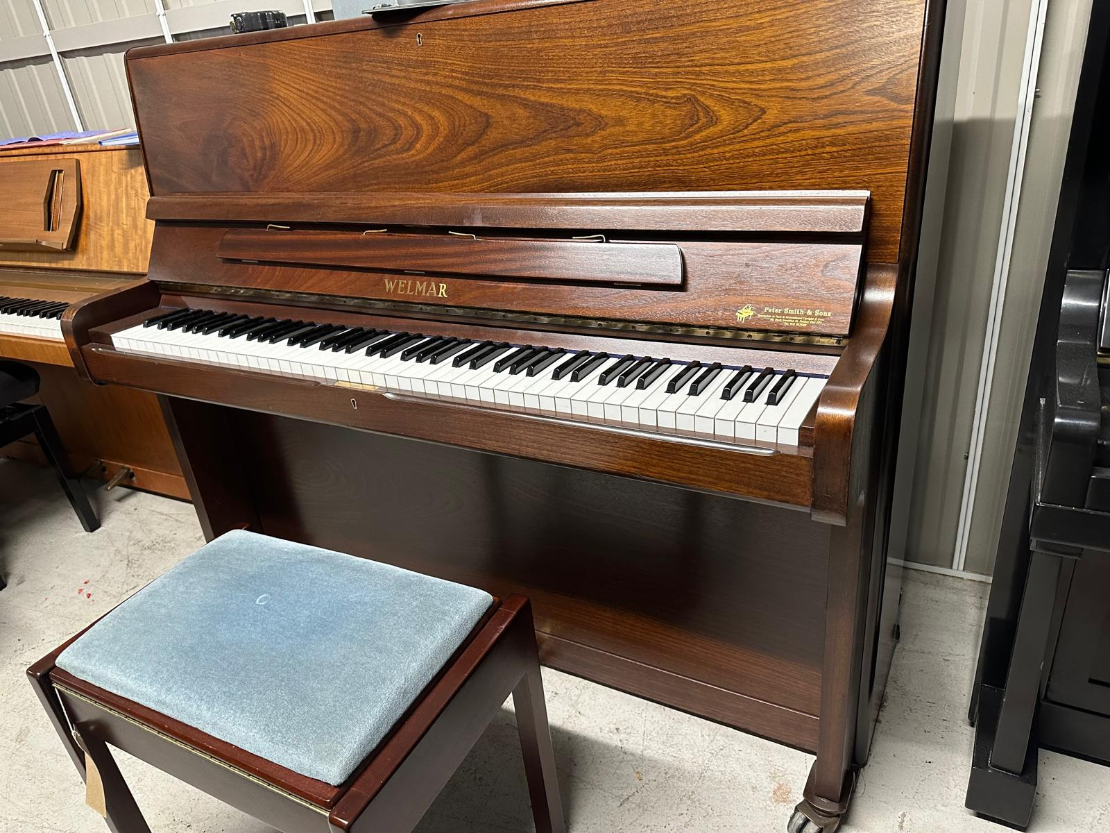 Piano Detail Photo 8