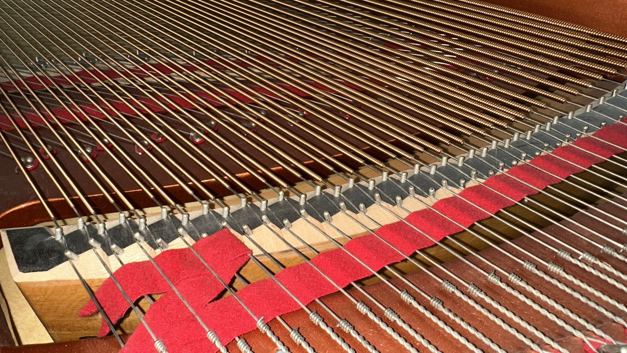 Piano Detail Photo 8