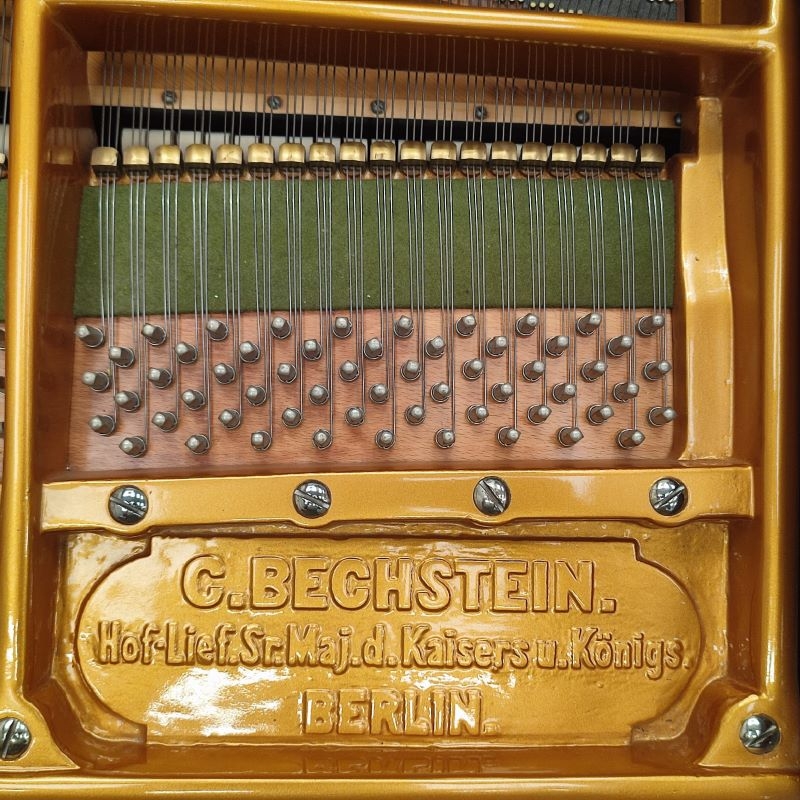 Piano Image