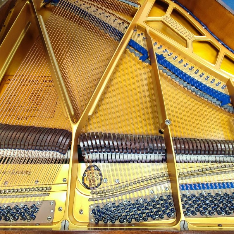 Piano Image