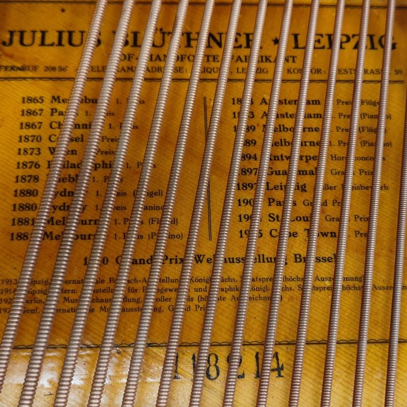 Piano Image