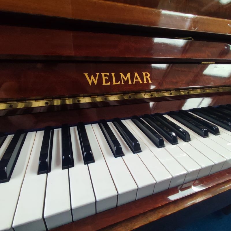 Piano Detail Photo 3