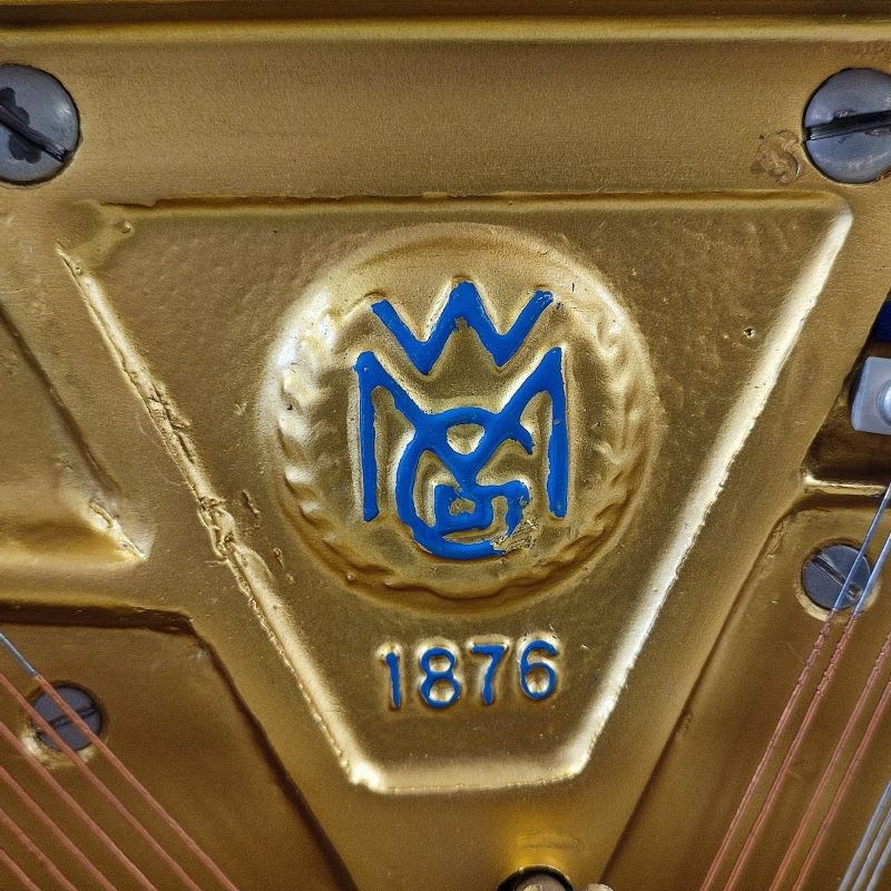 Piano Detail Photo 6