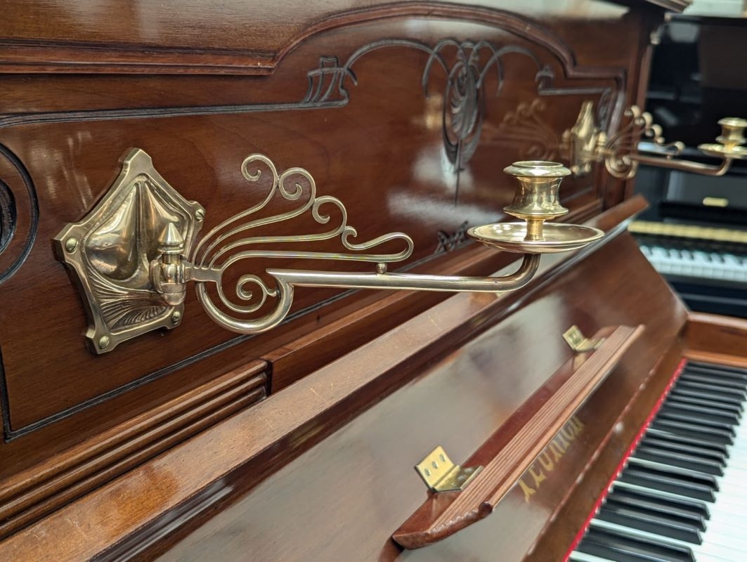 Piano Image