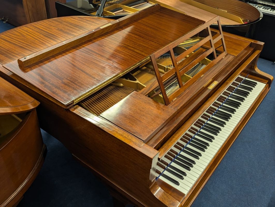 Piano Image