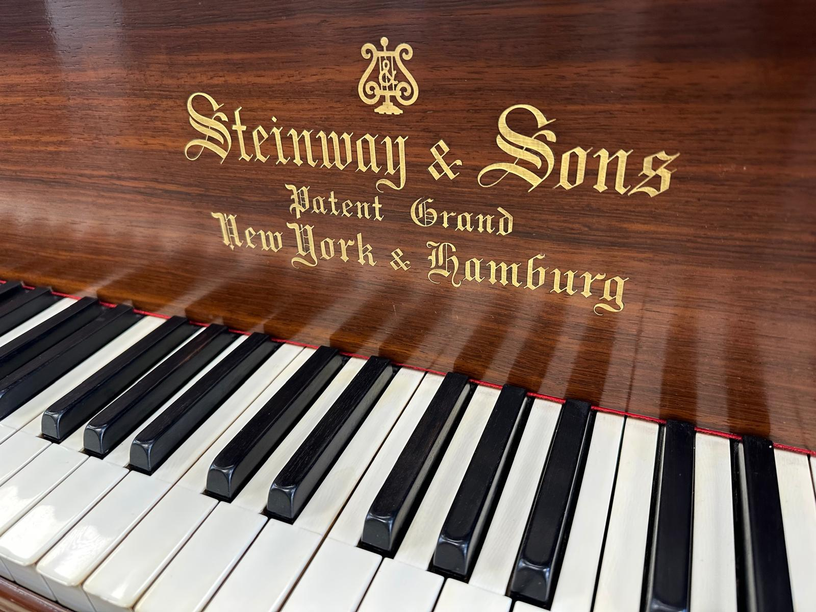Piano Image