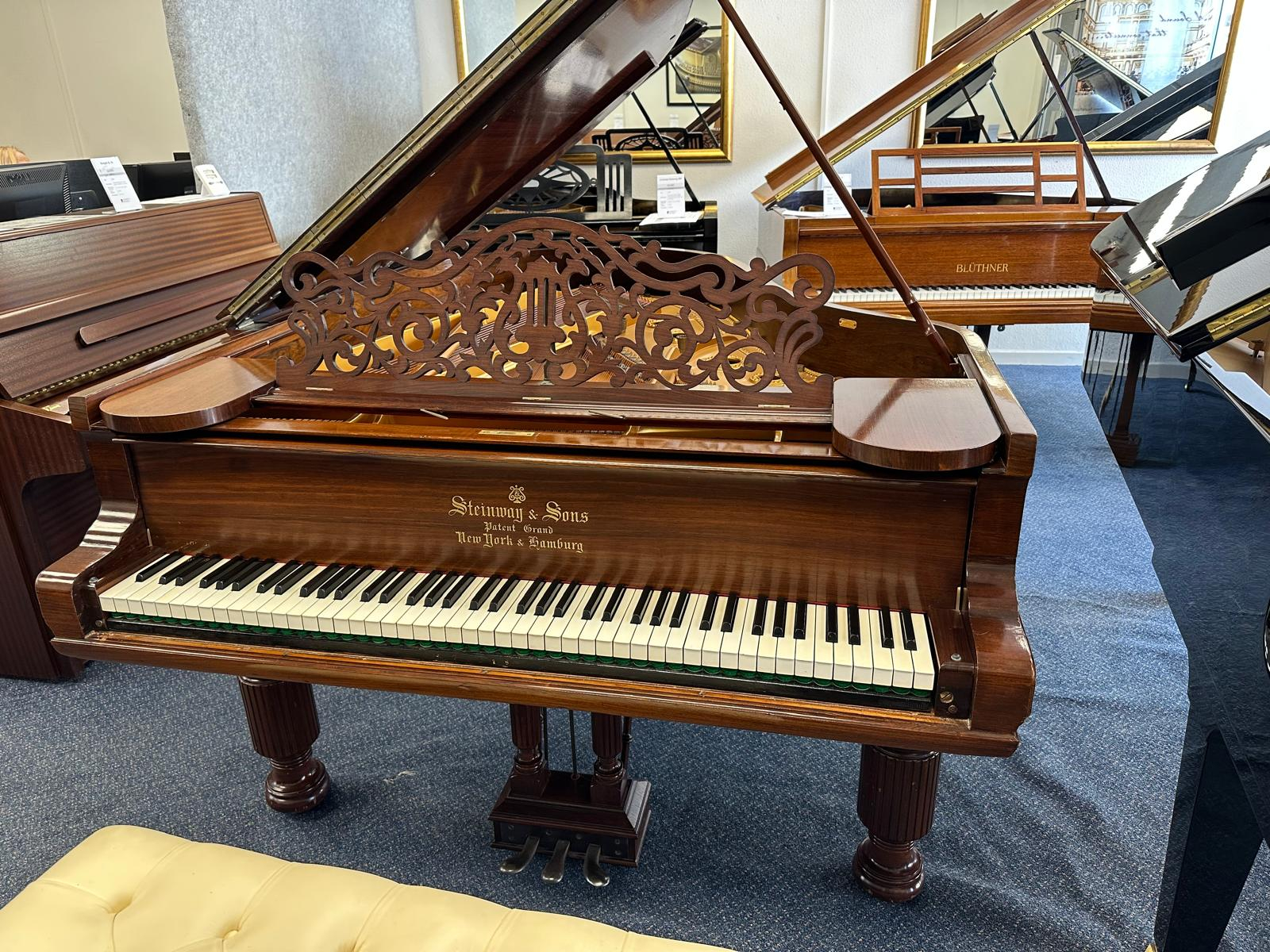 Piano Image