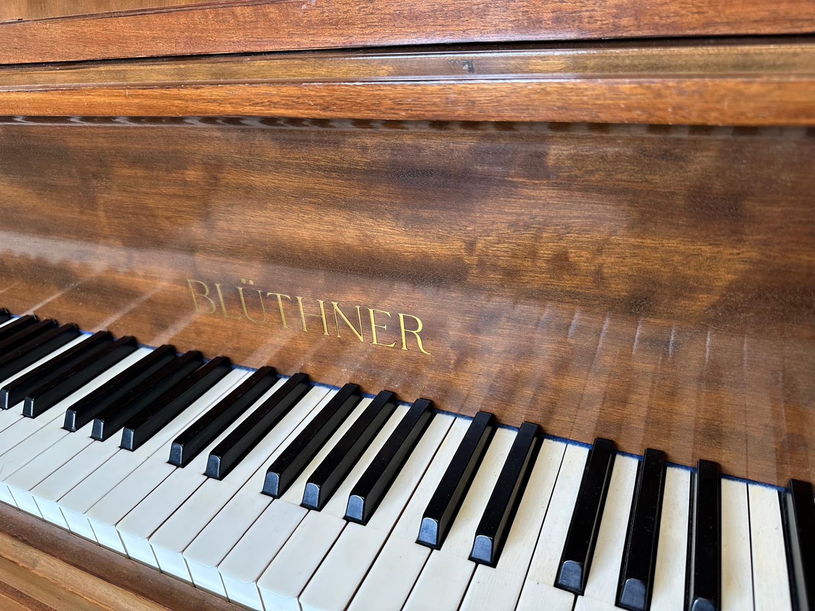 Piano Image