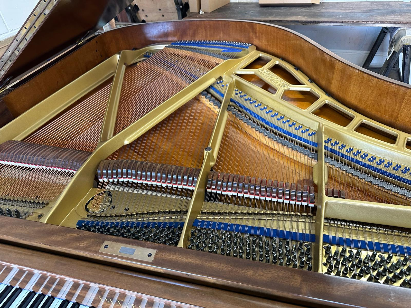 Piano Image