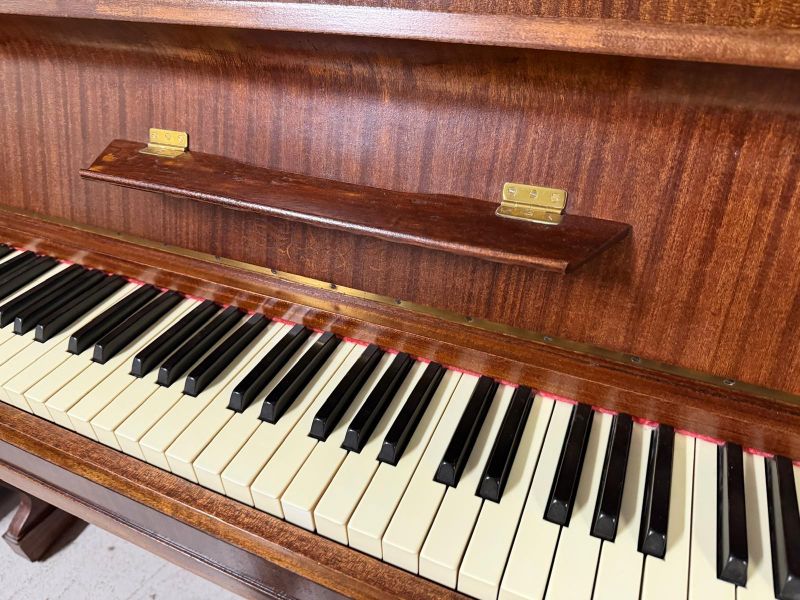 Erard  Upright piano detail photo 2 - Roberts Pianos