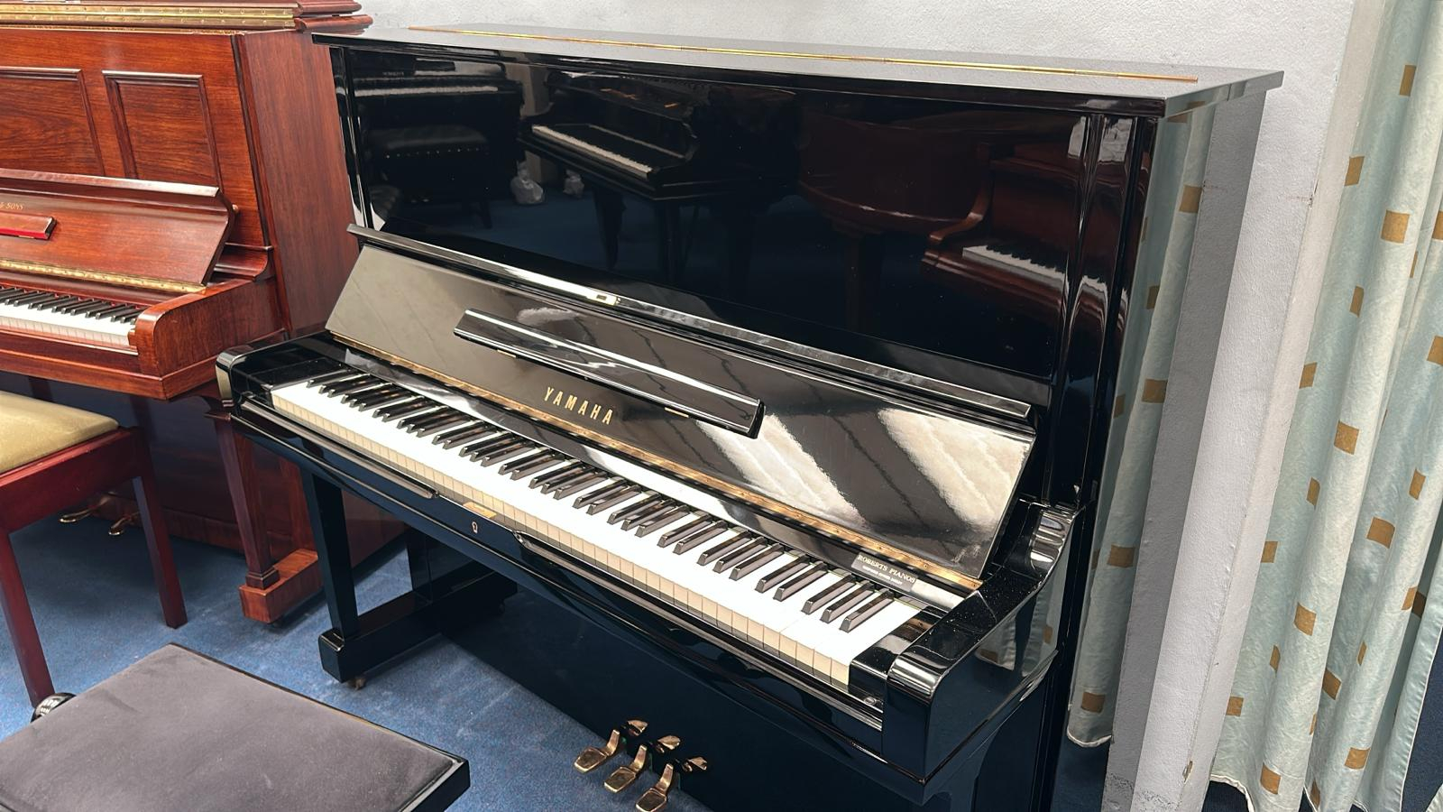 Yamaha U3G