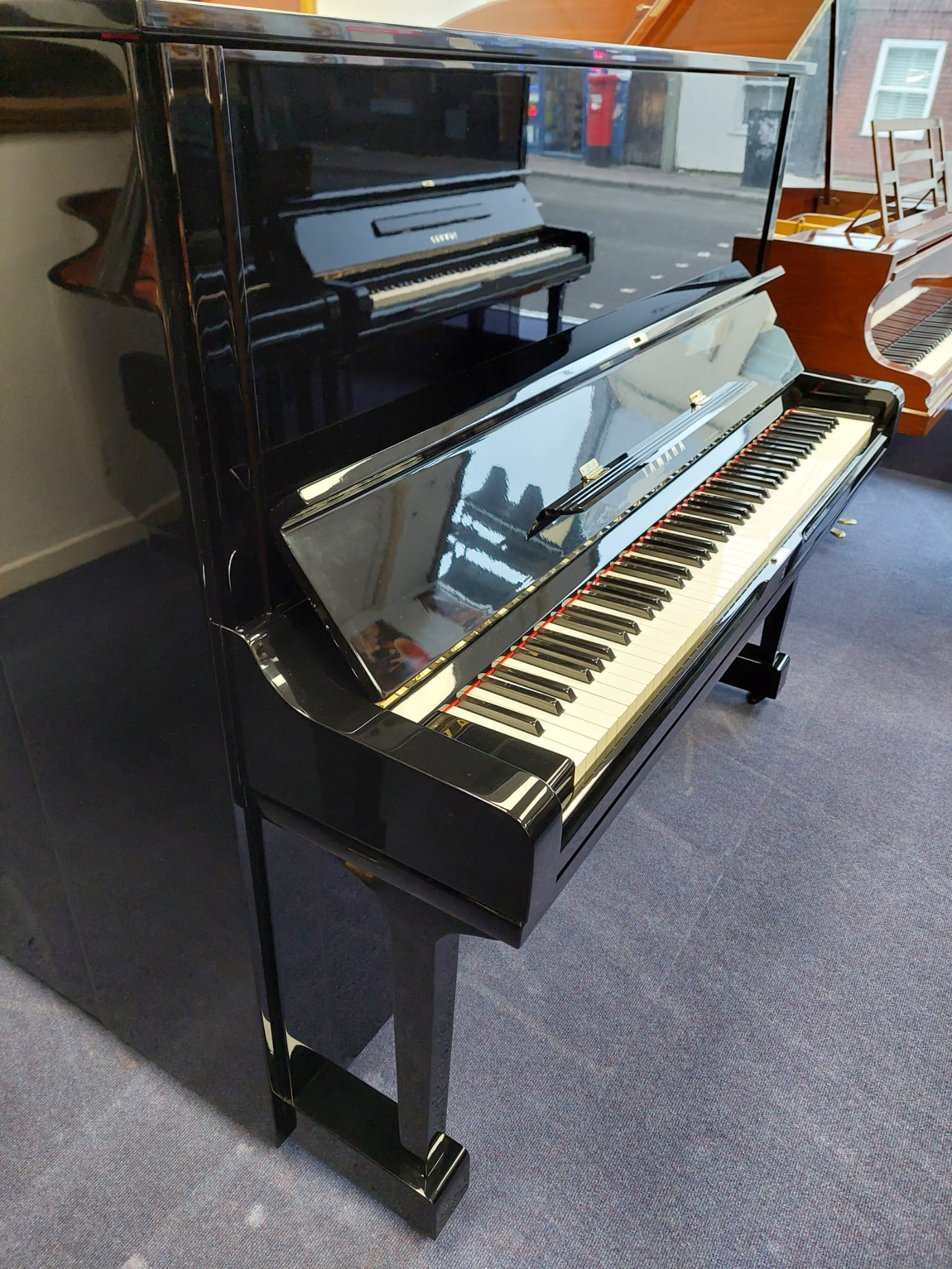 Yamaha U3G