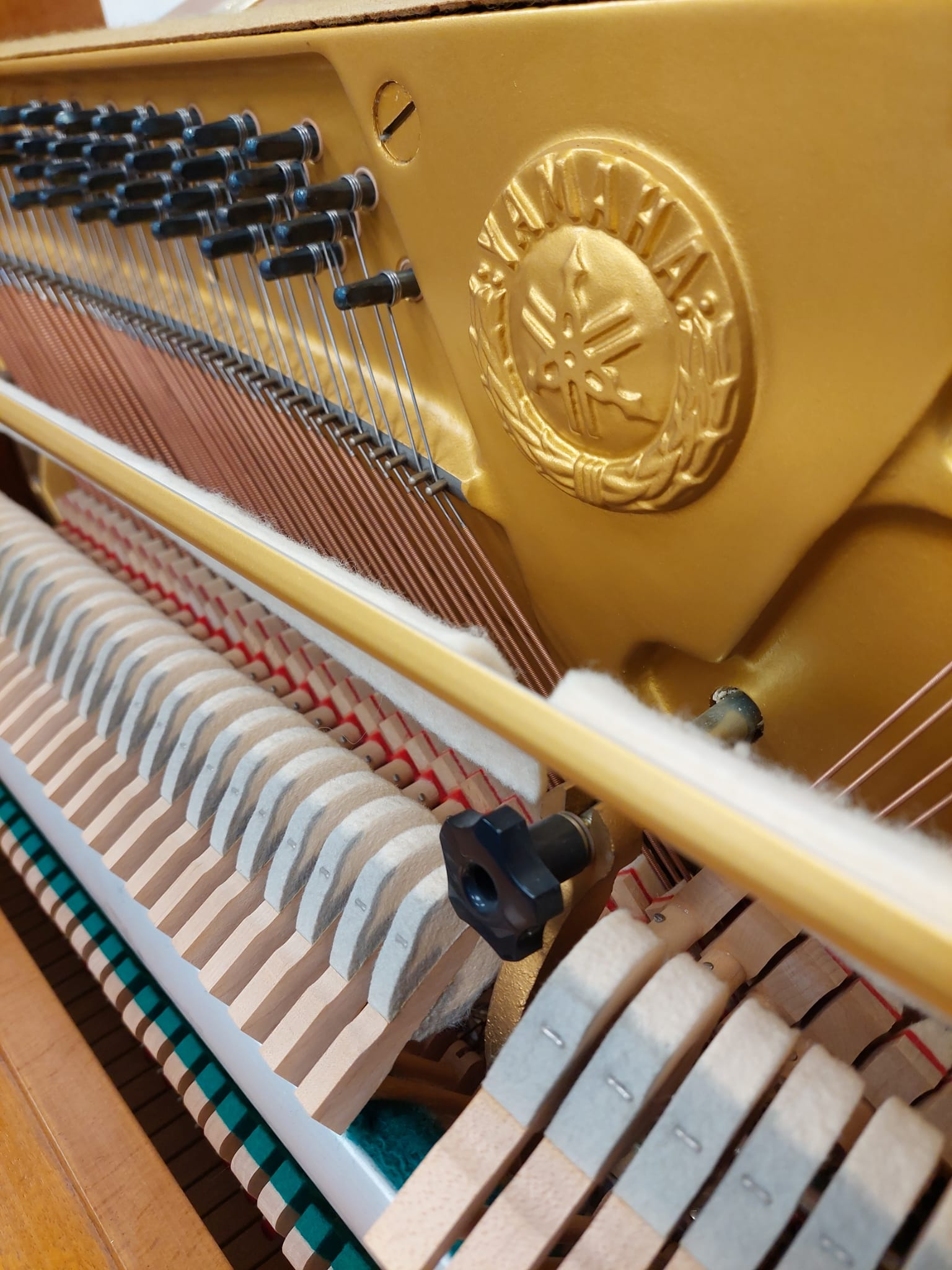 Yamaha 104 Upright piano detail photo 10 - Roberts Pianos