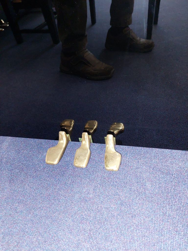 Yamaha U1H Upright piano detail photo 5 - Roberts Pianos