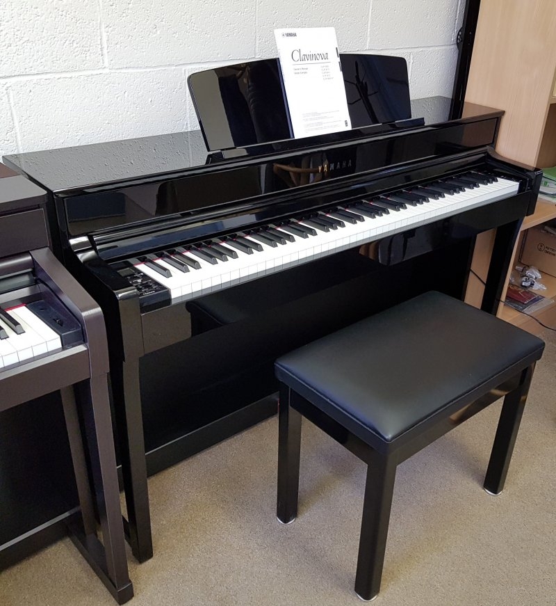 clavinova 645