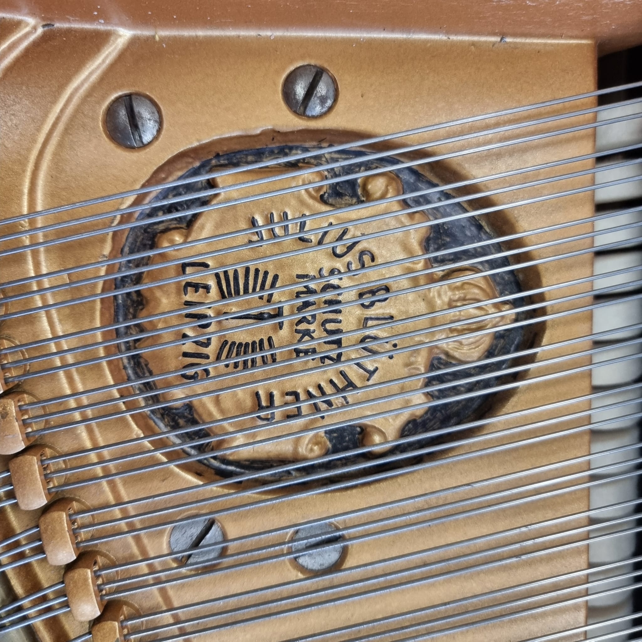 Piano Image