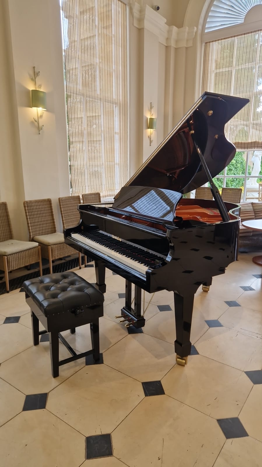 Piano Image