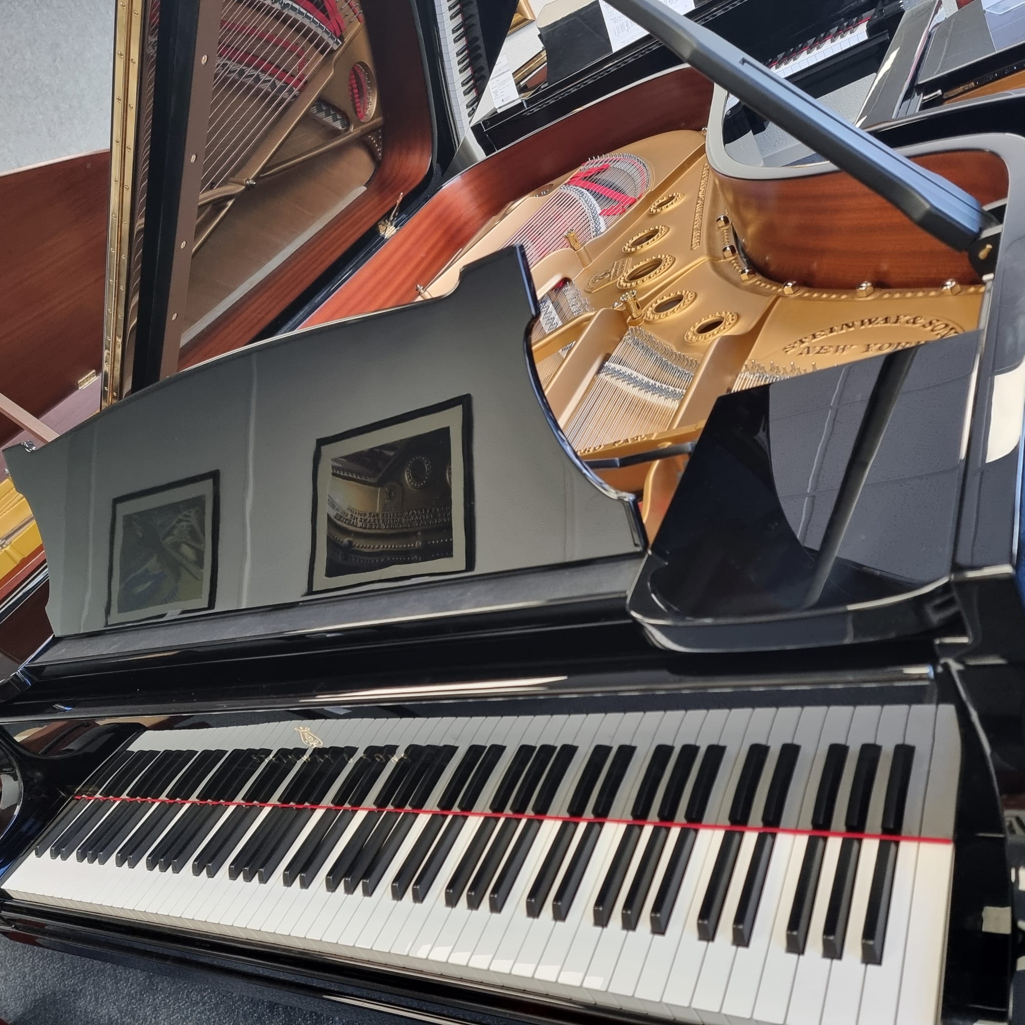 Piano Image